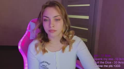 Snapshot of _gravity chatting on 01-30-25, 05:49 _gravity online show from 01-30-25, 05:49