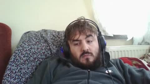  hasanhz.  online show from 12-04-25, 10:24