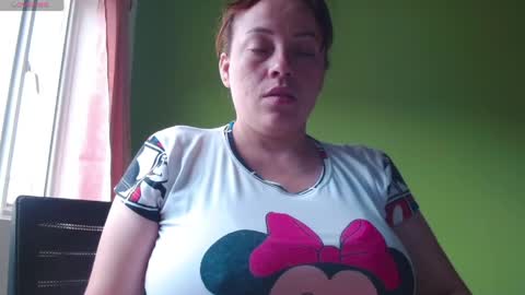 Honey online show from 04-24-26, 06:21