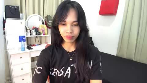 yanie online show from 03-31-26, 09:48