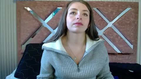 Isa online show from 04-24-26, 01:02