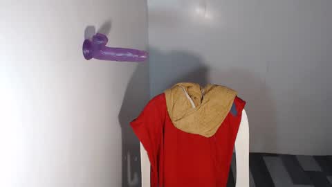 Snapshot of _ishi chatting on 02-28-25, 12:54 Ishi online show from 02-28-25, 12:54