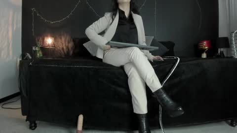 Snapshot of _jade_16 chatting on 12-31-24, 11:42 Miss Jade online show from 12-31-24, 11:42