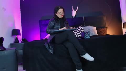 Snapshot of _jade_16 chatting on 09-16-25, 11:55 Miss Jade online show from 09-16-25, 11:55
