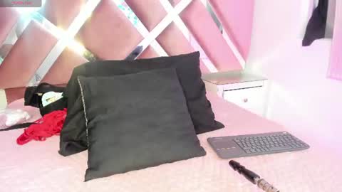Jasmine online show from 06-30-26, 02:18