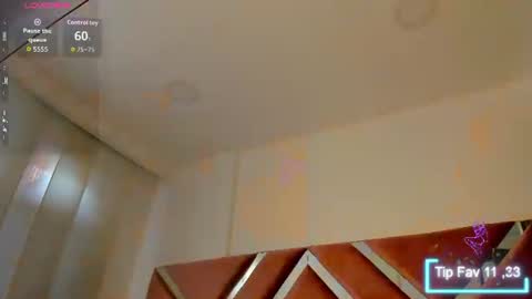 Jasmine online show from 07-17-26, 01:40