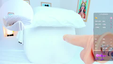 Snapshot of _jasminnee_ chatting on 11-06-25, 02:07 _jasminnee_ online show from 11-06-25, 02:07