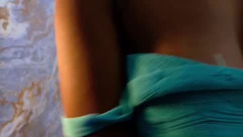 Snapshot of _jessi69_ chatting on 10-02-25, 12:06 Jesica online show from 10-02-25, 12:06