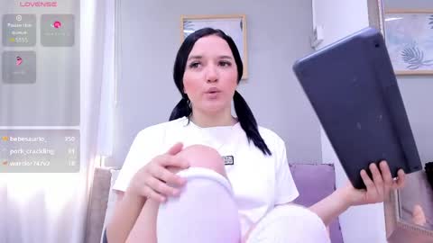    online show from 04-27-26, 07:34