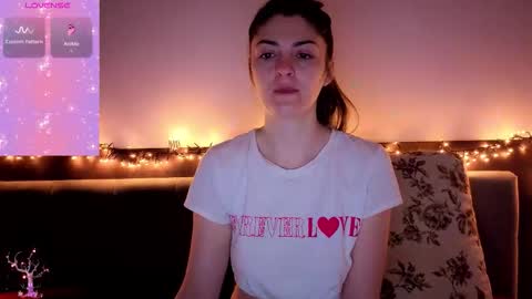 _just_a_simple_girl online show from 02-20-26, 03:14