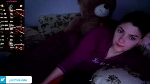 _just_a_simple_girl online show from 04-23-26, 03:52