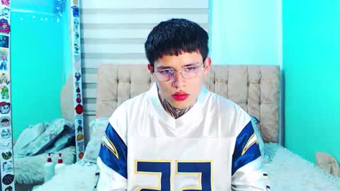 mod online show from 03-03-26, 05:46