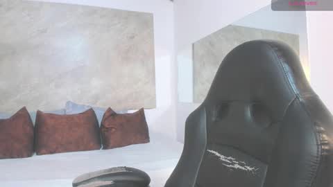 Snapshot of _kanela_anderson chatting on 11-29-25, 12:30 Kanela Anderson online show from 11-29-25, 12:30