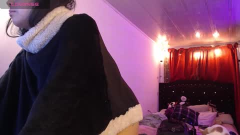 Snapshot of _kat_sweet chatting on 09-28-25, 03:01 Cata  online show from 09-28-25, 03:01