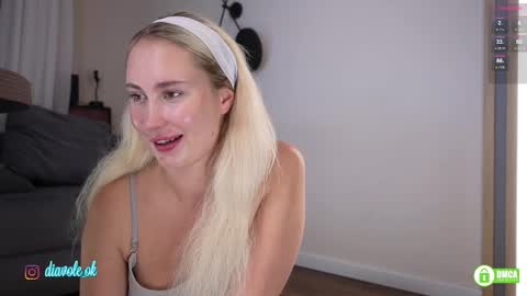 Kate online show from 11-10-25, 04:28