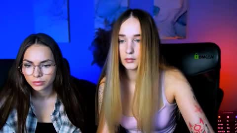 _kellykitten_ online show from 11-24-25, 09:42