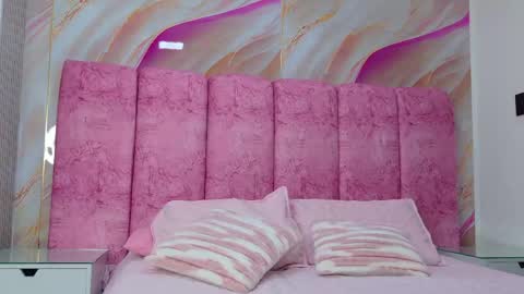 Kendall online show from 04-01-26, 11:55