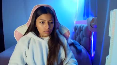 khloe sweet online show from 04-18-26, 11:58