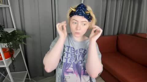 Snapshot of _killy_ chatting on 09-19-25, 10:43 Li online show from 09-19-25, 10:43