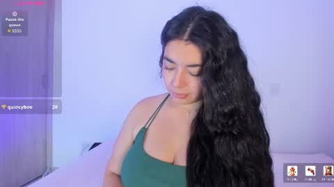 _kimtorres_1 online show from 06-18-26, 10:14