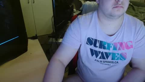 Snapshot of _kitsu_ chatting on 03-06-26, 06:04 _kitsu_ online show from 03-06-26, 06:04