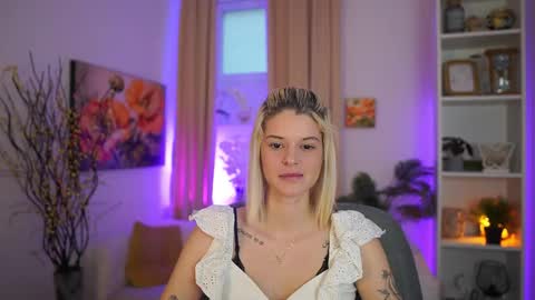 Kitty online show from 02-01-26, 02:04