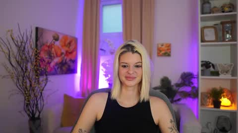 Kitty online show from 02-02-26, 02:16