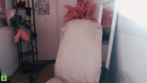 Aleksa online show from 02-19-25, 11:49