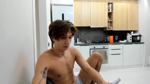 Kurt online show from 10-29-25, 03:25