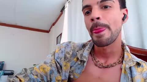 KURT online show from 05-18-26, 08:03
