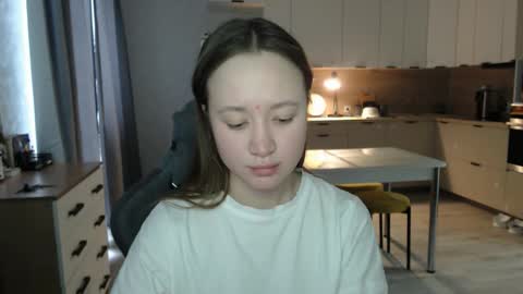 _lalune_ online show from 02-04-26, 10:21