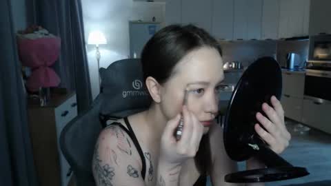 _lalune_ online show from 02-23-26, 02:58