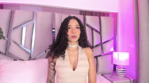 Lanna  online show from 02-14-26, 11:29