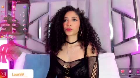 Lanna  online show from 05-20-26, 11:49