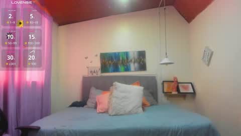 paulina  online show from 10-23-25, 06:50