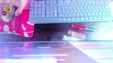 paulina  online show from 11-15-25, 07:21