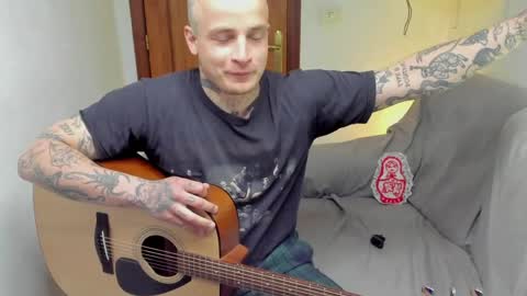 Layne online show from 05-03-26, 12:44