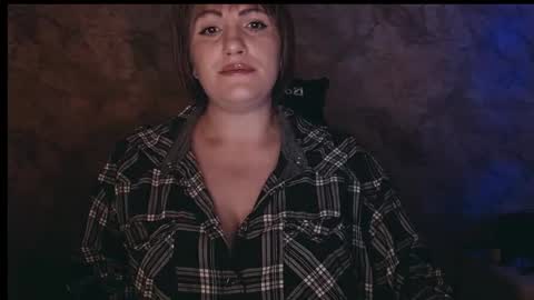 Letty online show from 10-28-25, 10:23