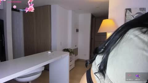 Lina. online show from 02-26-26, 04:44