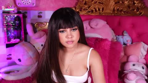 _little_glrl_ online show from 04-11-26, 01:21