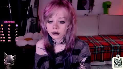 Lolly online show from 10-31-25, 10:49