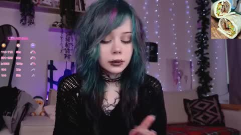 Snapshot of _lollyshy_ chatting on 01-10-26, 09:44 Lolly online show from 01-10-26, 09:44