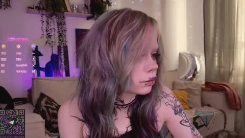 Snapshot of _lollyshy_ chatting on 02-15-26, 01:20 Lolly online show from 02-15-26, 01:20