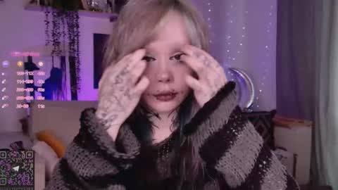 Snapshot of _lollyshy_ chatting on 02-22-26, 08:57 Lolly online show from 02-22-26, 08:57