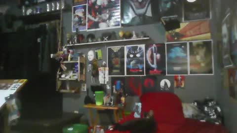 Snapshot of _longfellow chatting on 09-12-25, 03:50 That guy online show from 09-12-25, 03:50