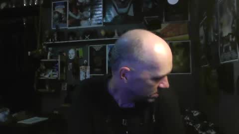 Snapshot of _longfellow chatting on 09-15-25, 11:05 That guy online show from 09-15-25, 11:05