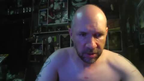 Snapshot of _longfellow chatting on 09-22-25, 06:54 That guy online show from 09-22-25, 06:54