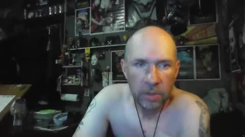 That guy online show from 04-11-26, 03:55