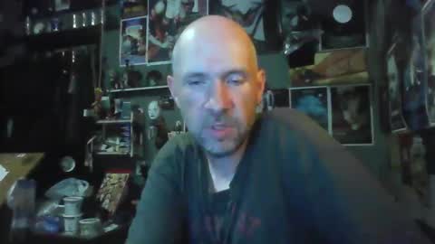That guy online show from 06-09-26, 04:46