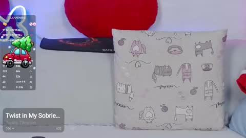 Snapshot of _lorik chatting on 01-09-25, 02:11 online show from 01-09-25, 02:11